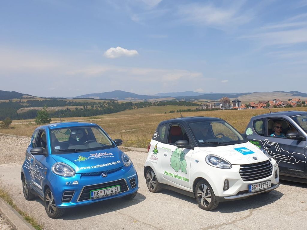 Zelena tura na Zlatiboru - Obliazak popularne planine električnim automobilima i biciklima
