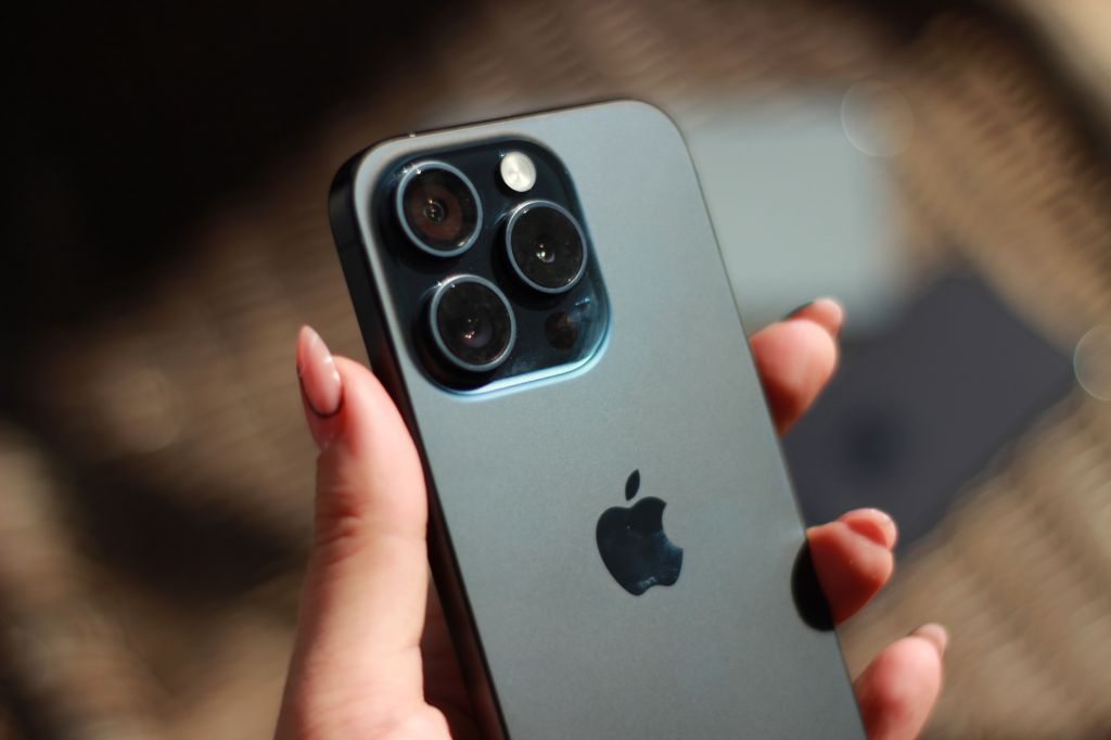 Mnogi će biti razočarani - iPhone 16 Plus dobija manju bateriju?
