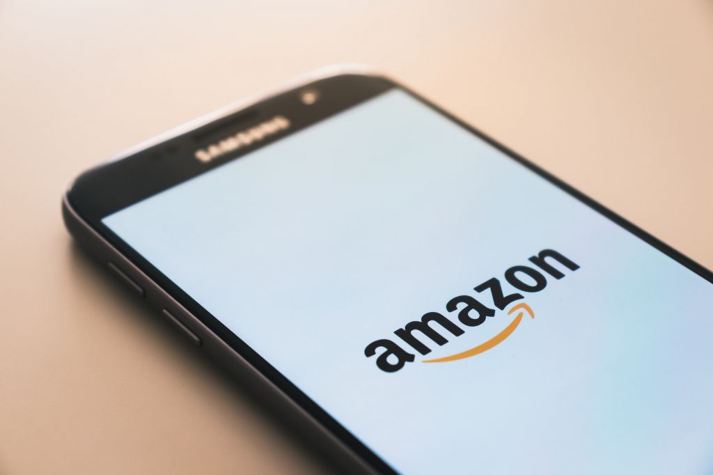 Vlada Srbije potpisala Memorandum o razumijevanju sa kompanijom Amazon