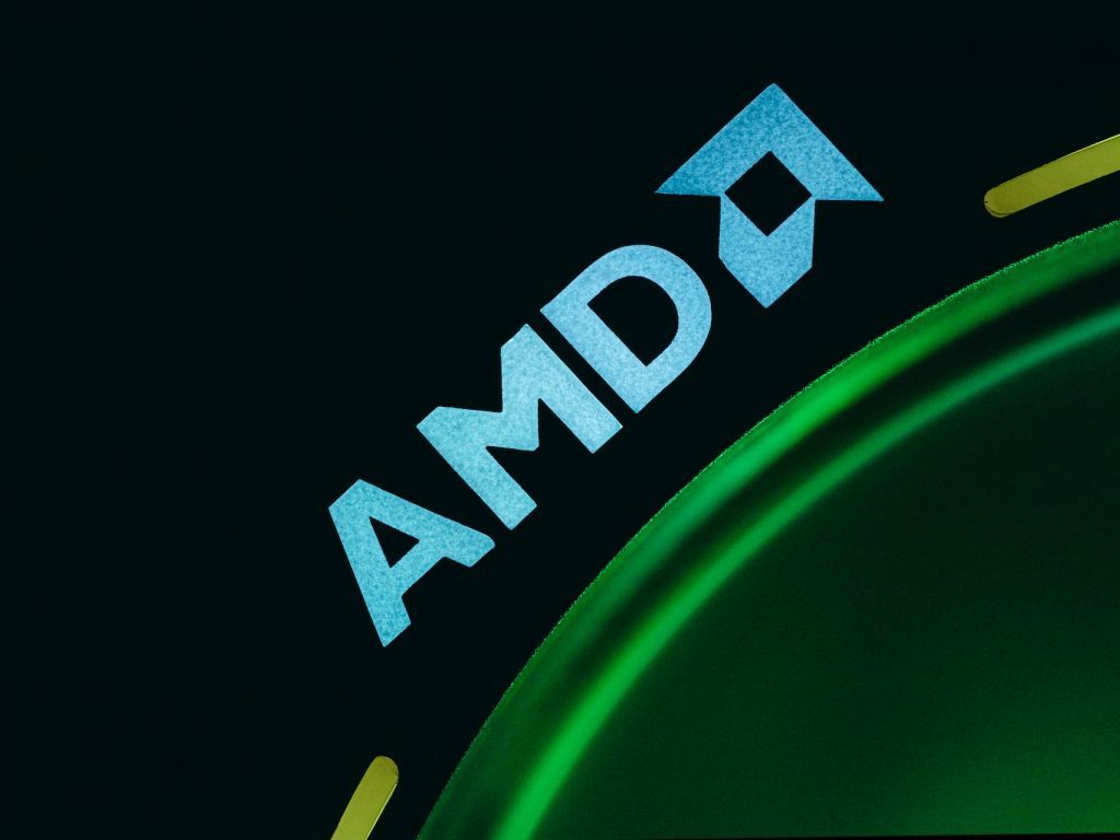 Kina zabranila Intel i AMD procesore