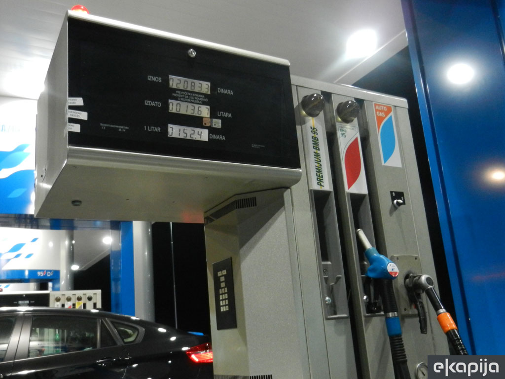 Na prodaju ELP pumpa u Feketiću po ceni od 690.000 EUR - Traži se kupac i za zemljište za gradnju benzinskih stanica