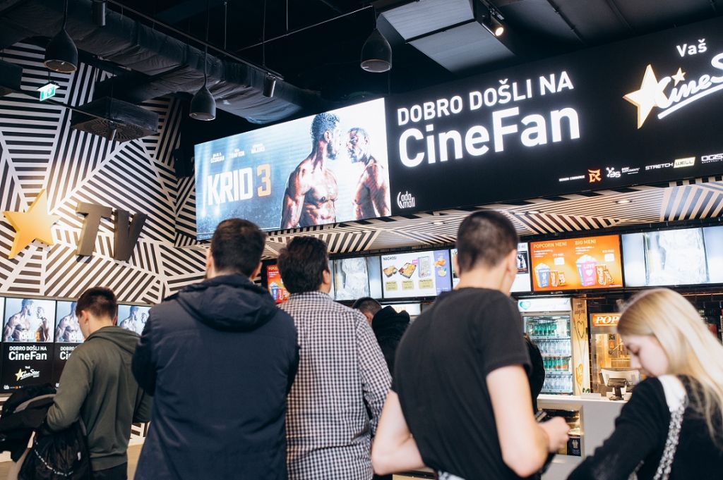 CineFan i CineLady okupili brojne ličnosti iz javnog života na zabavnom druženju u bioskopu