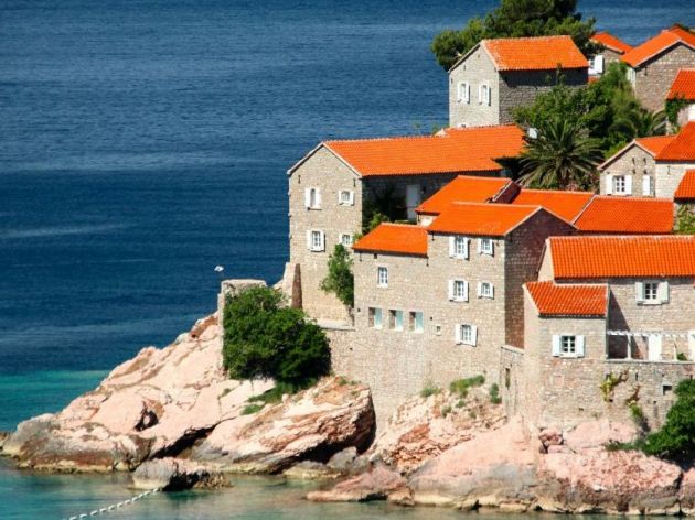 Warum kaufen Ausländer Immobilien in Montenegro?