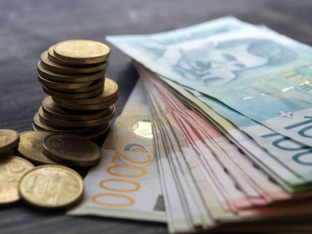 Eurostat: Osnovni životni troškovi četiri puta brže rasli od plata