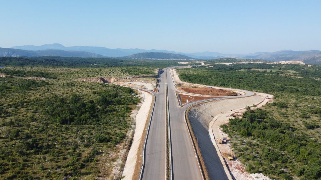 Autocesta od Počitelja do Zvirovića dobija jasne obrise - 21 kilometar asfalta spojiće dvije obale Neretve (FOTO/VIDEO)