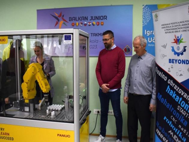 Donacija Tehnopolisa: Edukativna robotska jedinica za Srednju stručnu školu iz Nikšića