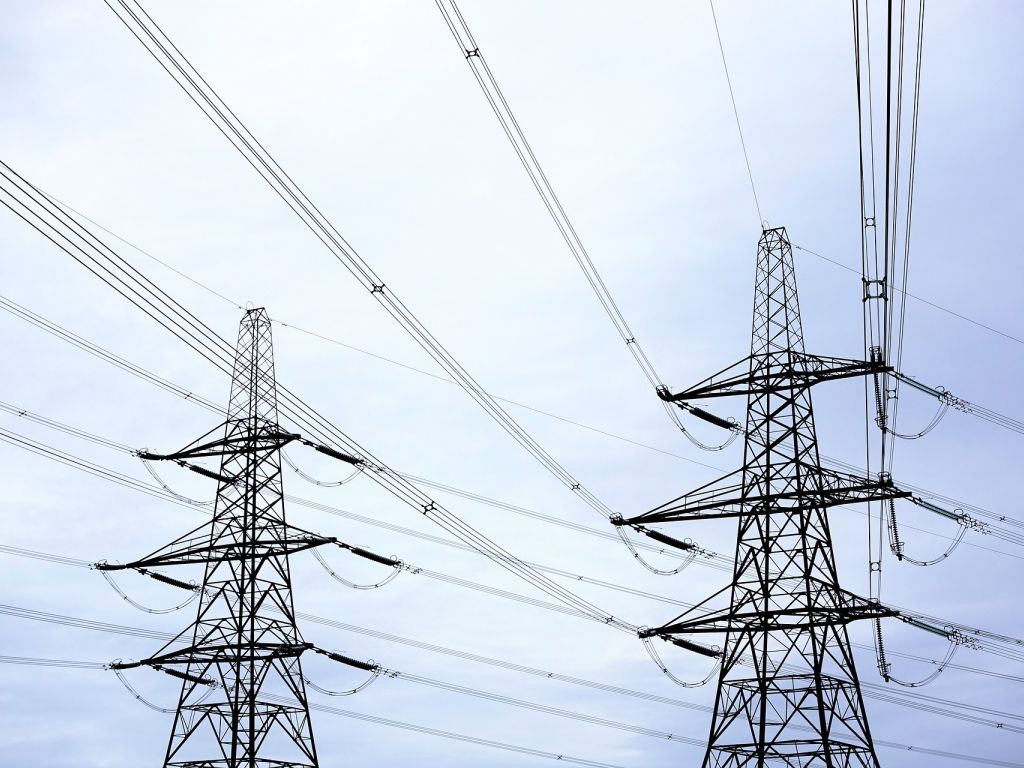 Najavljena aukcija za isporuku električne energije za pokrivanje gubitaka u distributivnom sistemu za 2024.