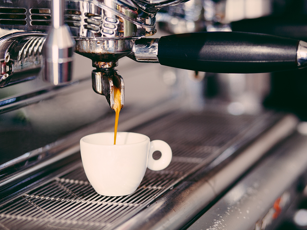 Austrijski Cafe&Co planira širenje u Srbiji - Za deset godina postavljeno 1.200 automata za tople napitke