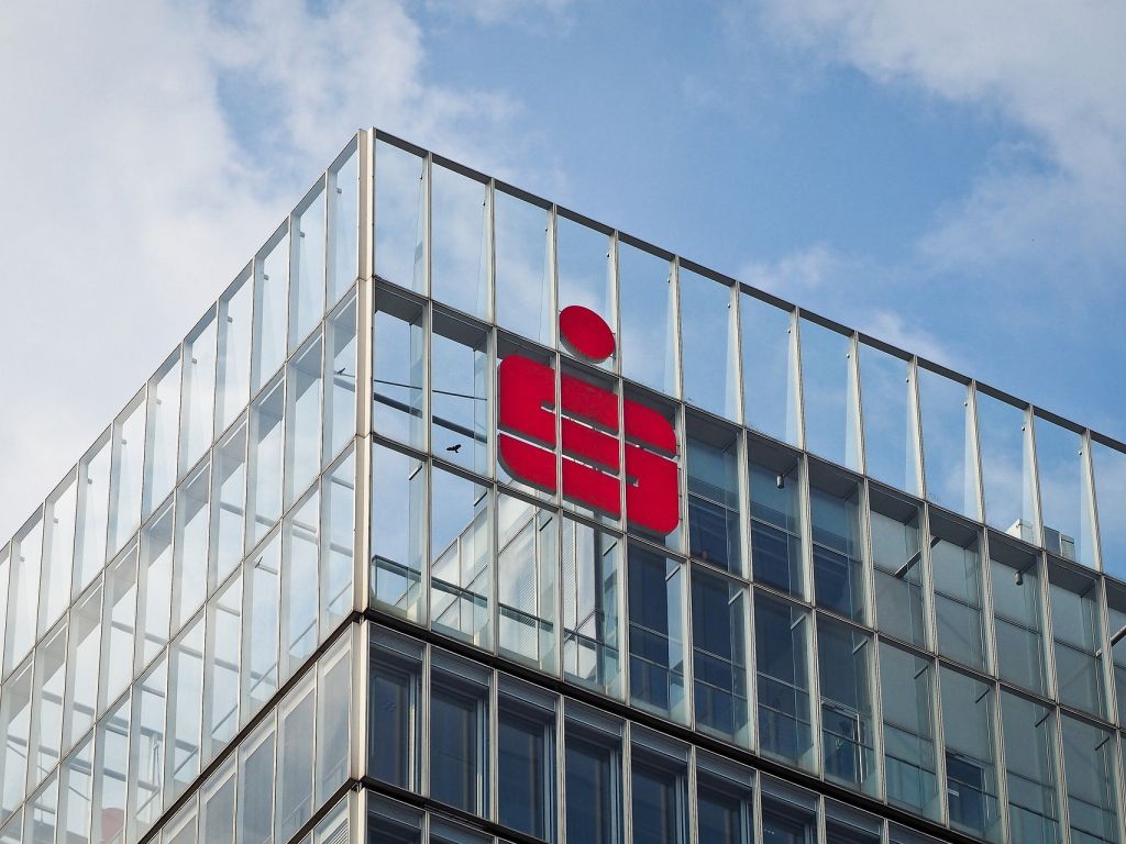 Erste banka Novi Sad: Neto dobit u prvom kvartalu ove godine 1,95 milijardi dinara