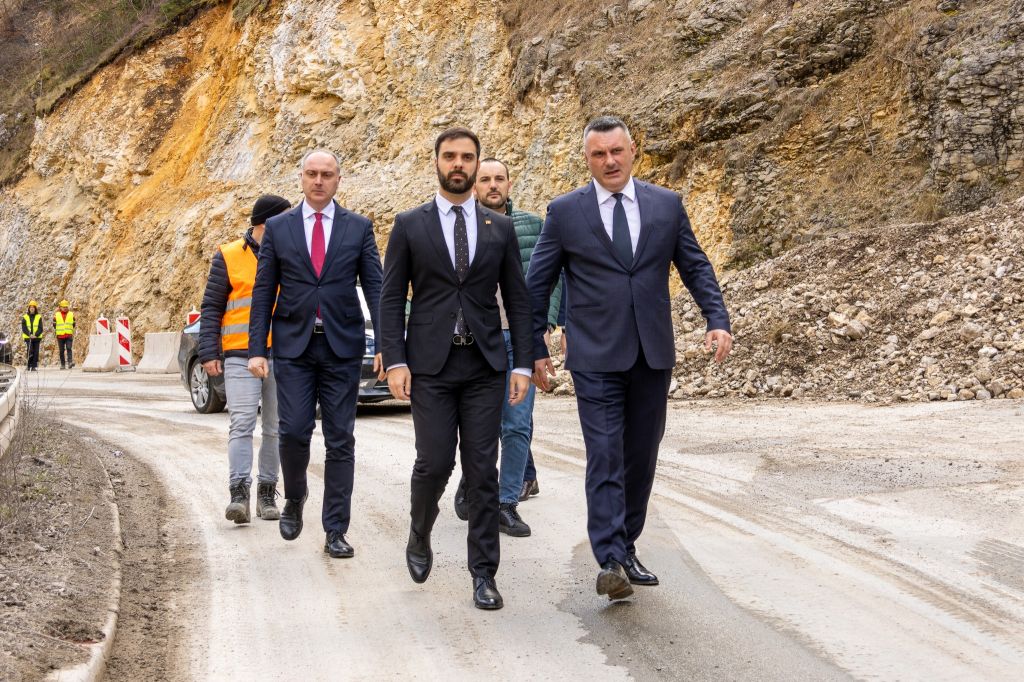 Počela sanacija klizišta Dobrakovo između graničnih prelaza Crne Gore i Srbije