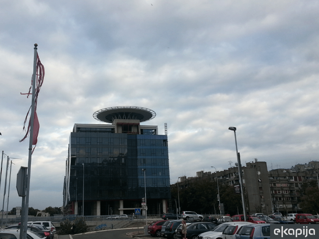 Zvonko Gobeljić novi vlasnik nedovršene zgrade sa helidromom na Novom Beogradu - Beta 23 prodata za 2,3 milijarde dinara