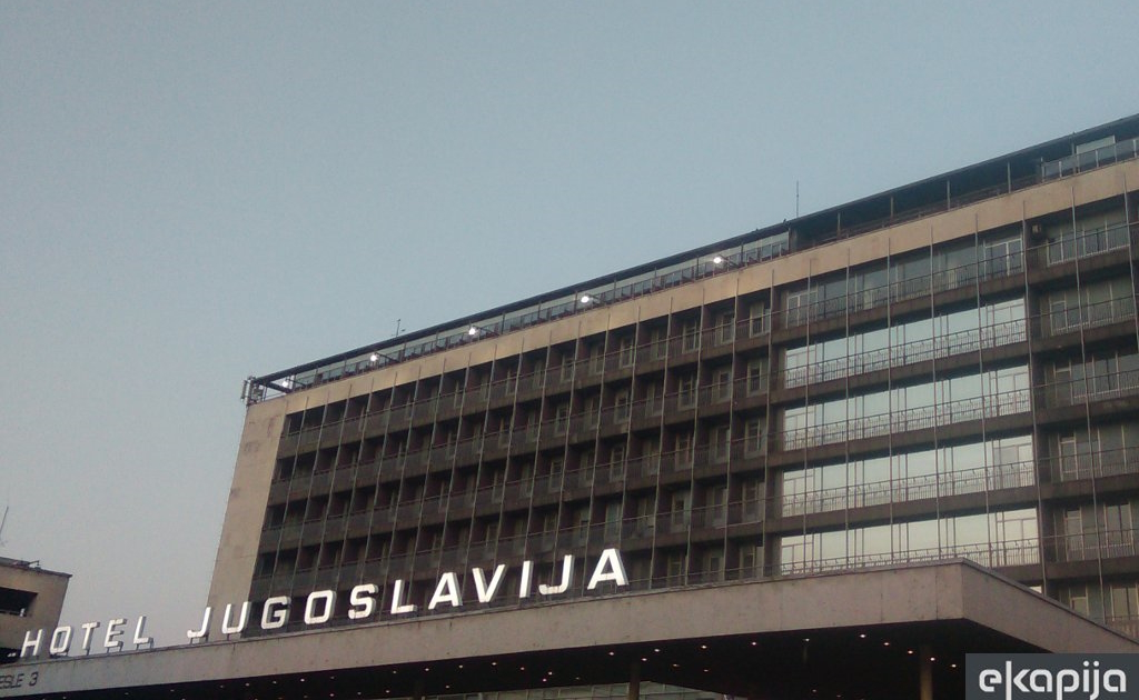 Hotel Jugoslavija otvoren je pre pola veka - Može li se ovom zdanju vratiti stari sjaj?