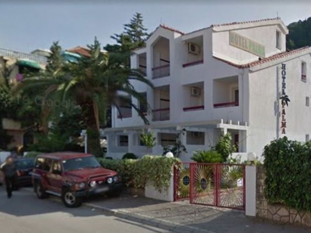 Kablar Inženjering iz Beograda prodaje hotel Palma u Budvi