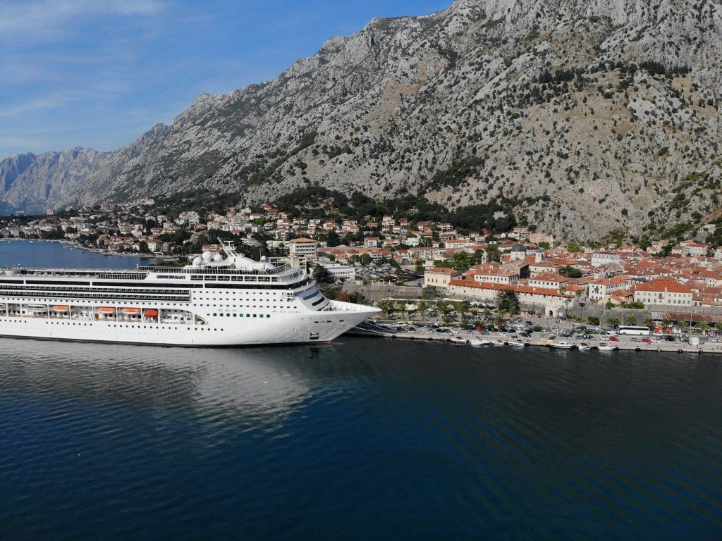 Sea Pioneer Montenegro: AZK da ispita povredu konkurencije na tržištu usluga pomorske pilotaže