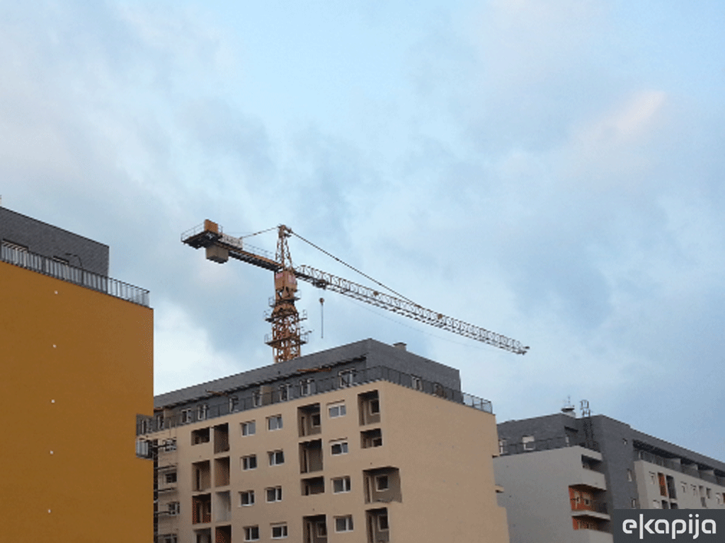 Potpisan ugovor za izgradnju 30 stanova u Prijedoru