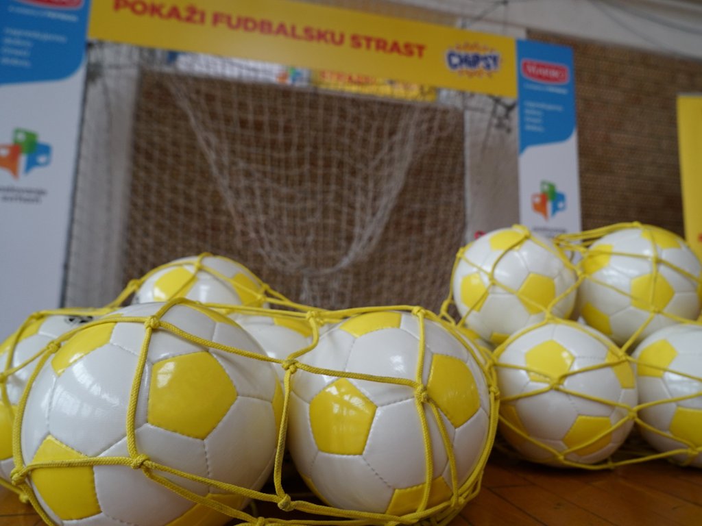 Marbo Product donira lopte osnovnim školama u Srbiji, BiH i Crnoj Gori