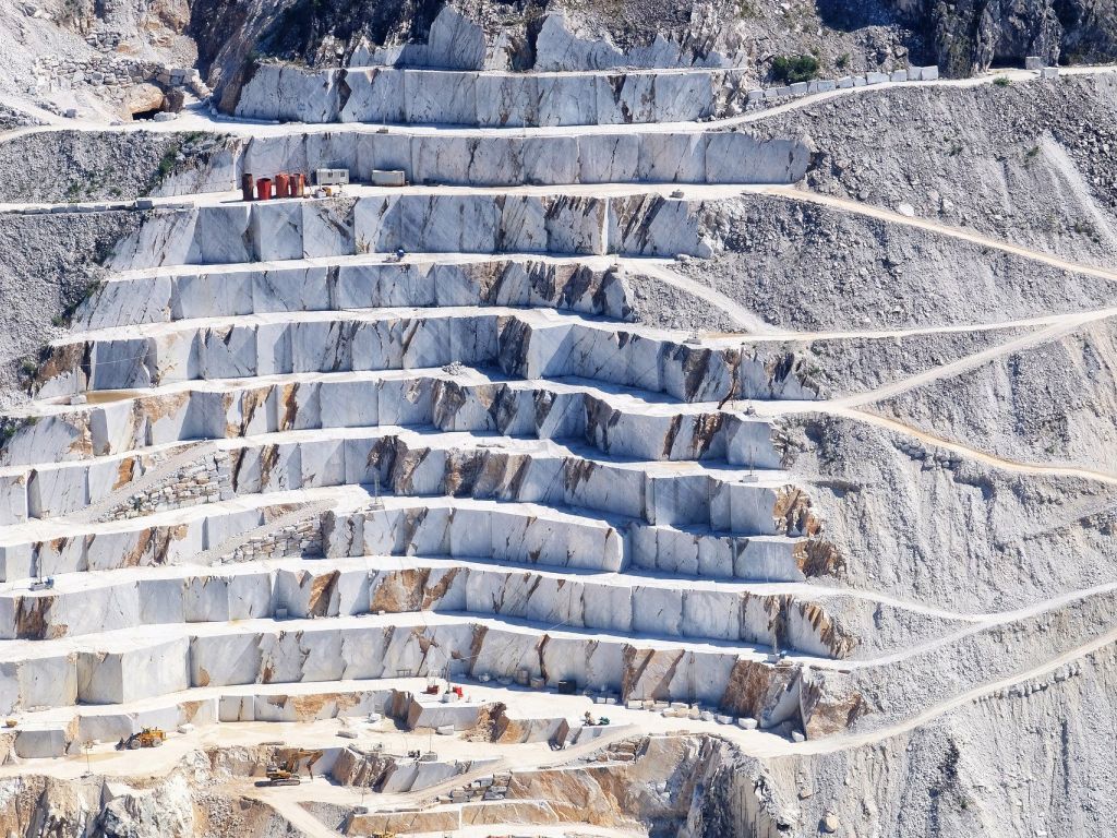 Beaz-Plus na kopu Vinogradi planira realizaciju godišnjeg kapaciteta u iznosu od 600.000 tona krečnjaka, mermera i dolomita