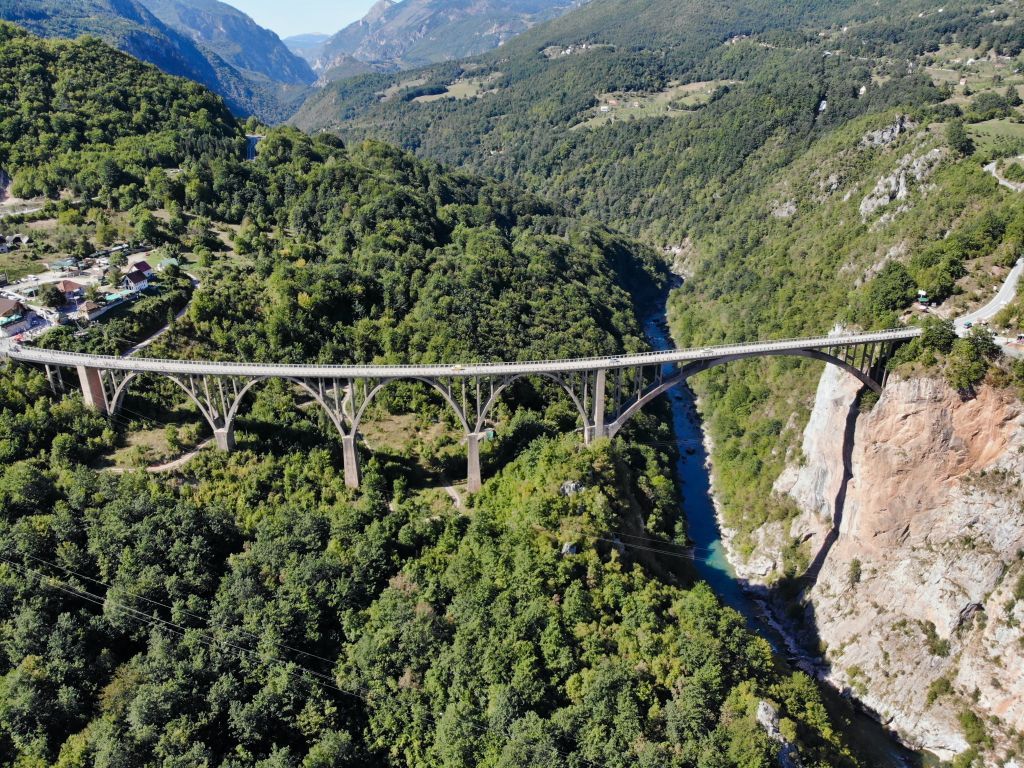 Most na Đurđevića Tari bezbjedan uprkos oštećenjima - Kina donirala 7,05 mil EUR za rekonstrukciju, u toku izrada glavnog projekta