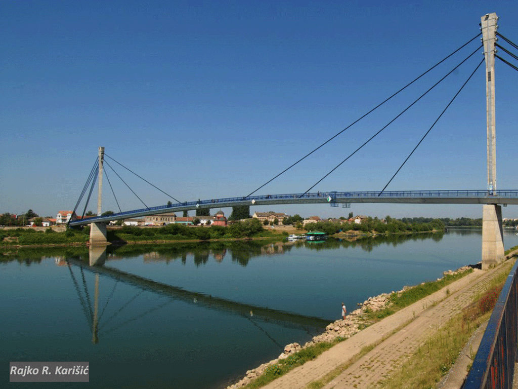 Most Svetog Irineja, Sremska Mitrovica