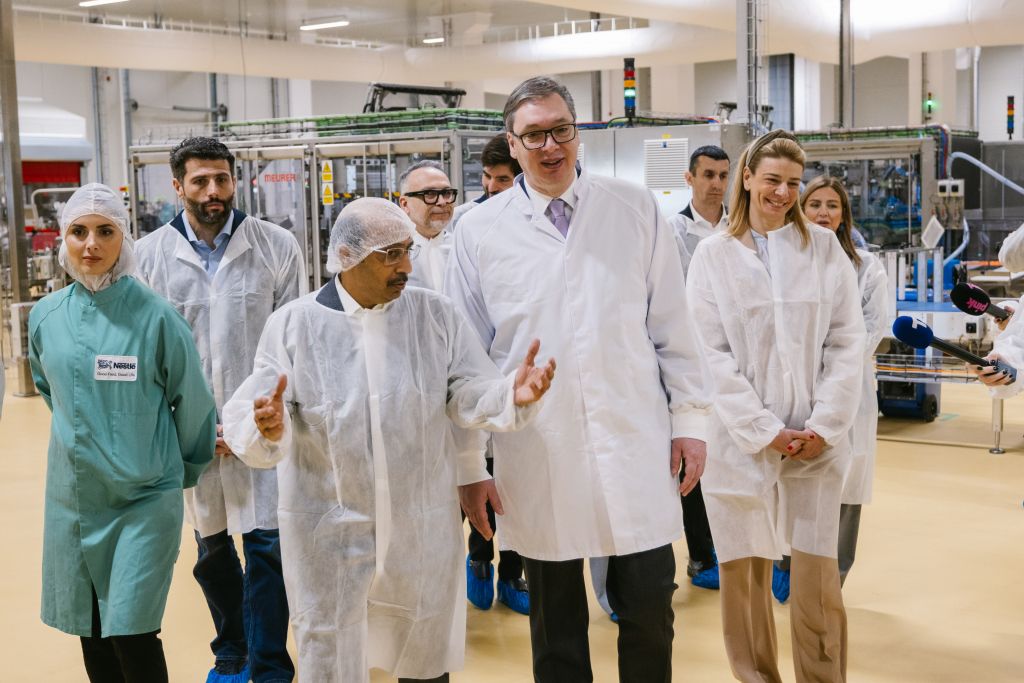 Nestle u Surčinu otvorio fabriku hrane na biljnoj bazi od lokalnih sirovina - Investicija vredna 80 miliona franaka, posao za 220 radnika