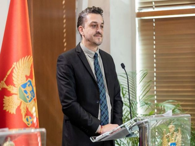 Vuković: Ne ukidamo već reformišemo Fond PIO
