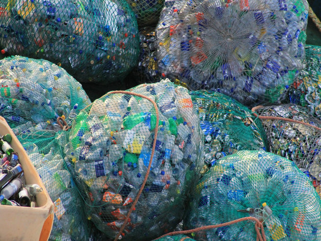 Zagađenje plastikom može se smanjiti za 80%, čime će svet uštedeti 4,5 triliona USD  Tehnologiju imamo, potrebna je samo jedna stvar