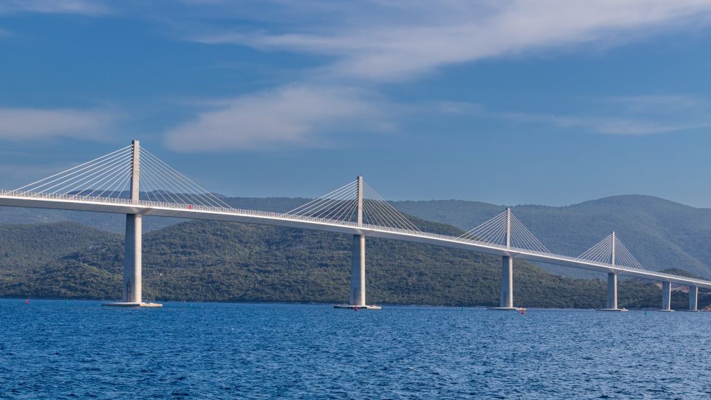 Kinezi će tražiti još 117 mil KM za Pelješki most