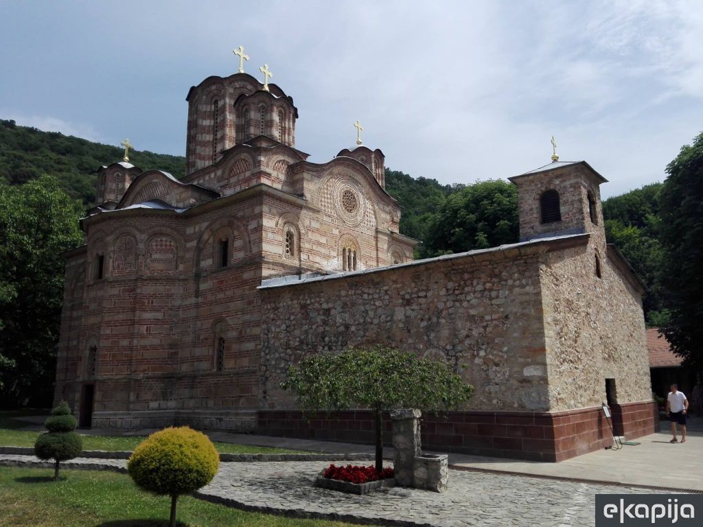 Virtuelna poseta manastiru Ravanici sa bilo koje platforme