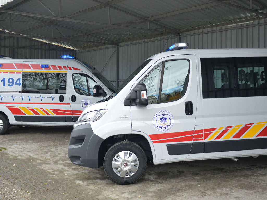 "Markonis" iz Niša isporučio sanitetsko vozilo za bolnicu "Dr Borivoje Gnjatić" u Starom Slankamenu