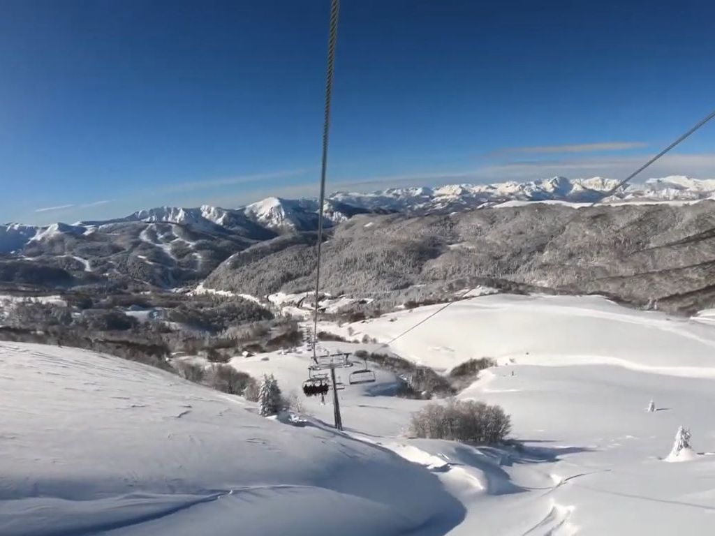Zabijelili Durmitor i Bjelasica, ali snijega i dalje nedovoljno za skijanje