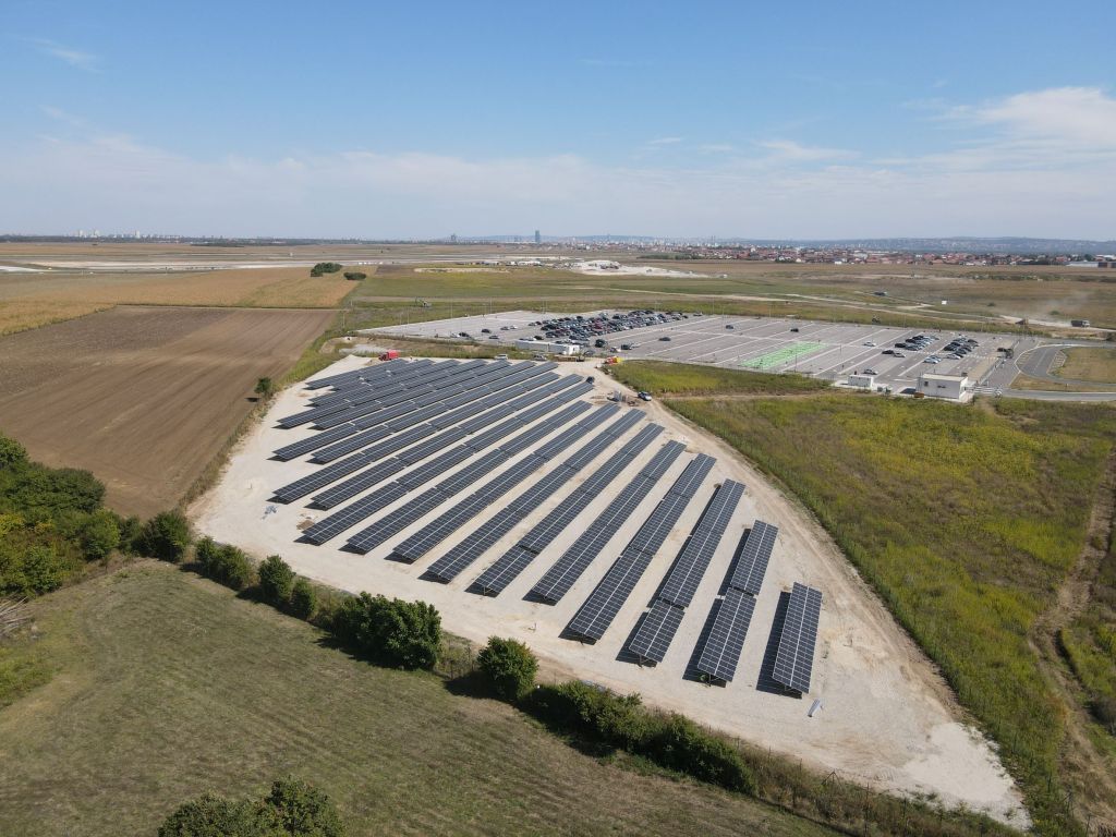 Solarna elektrana na beogradskom aerodromu puštena u rad