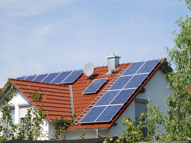 Proizvodnja energije sa terase ili krova domaćinstva - Država će subvencionisati ugradnju solarnih panela za grejanje vode