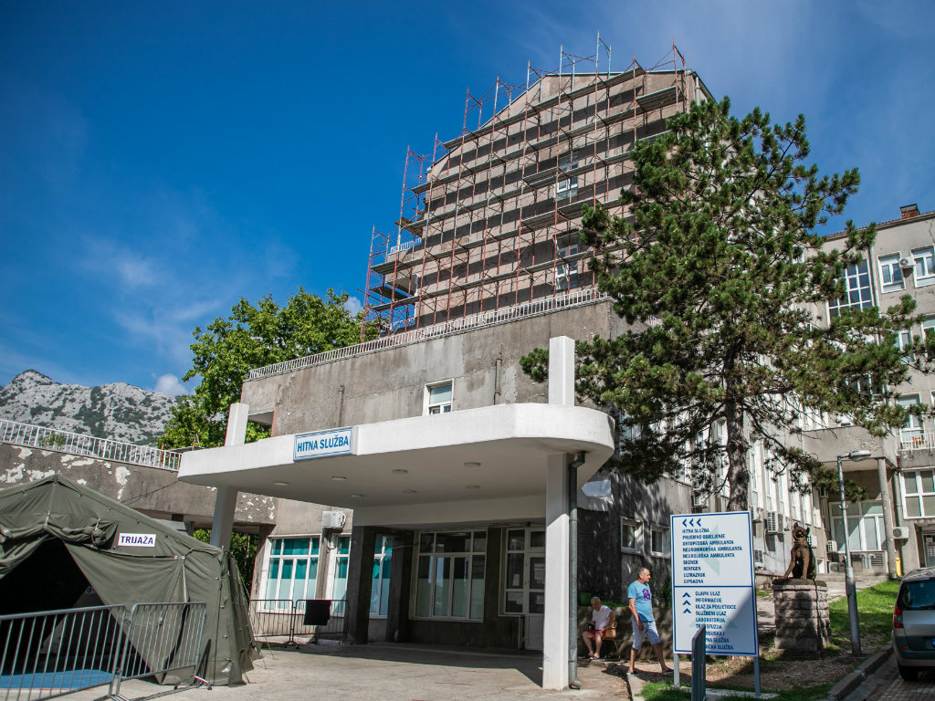 Za rekonstrukciju specijalnih bolnica u Risnu i Dobroti 800.000 EUR
