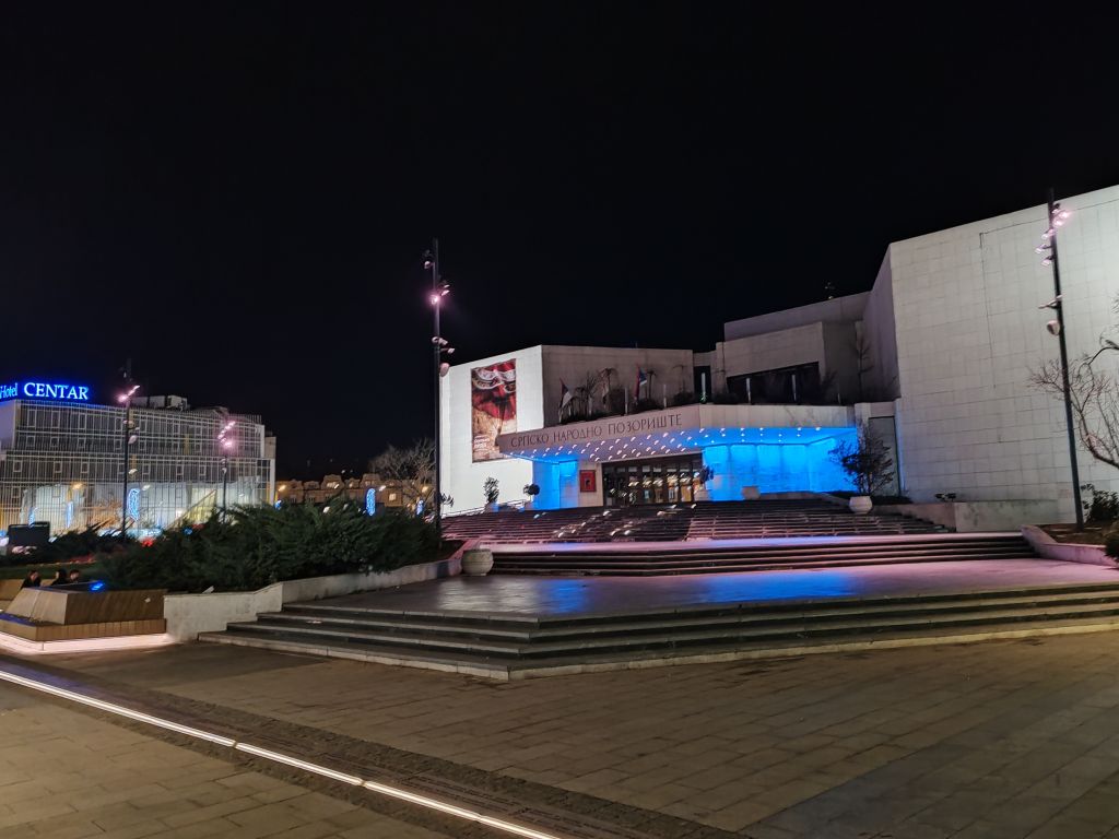 Održan štrajk upozorenja u Srpskom narodnom pozorištu