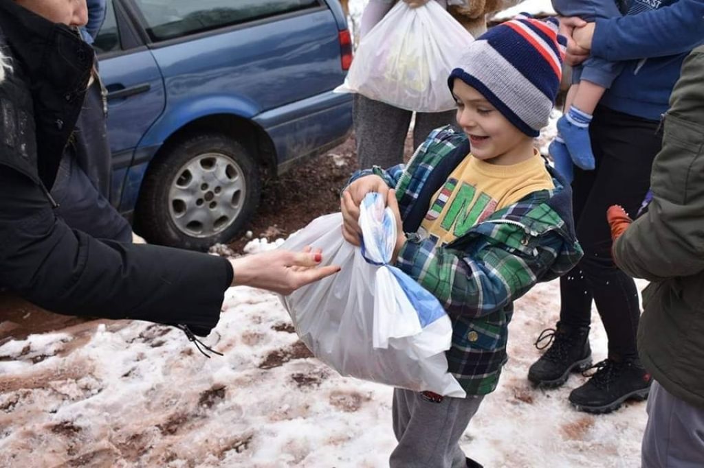 HO Svi za Kosmet deveti put prikuplja paketiće za decu na Kosovu i Metohiji