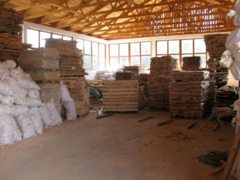 Druga prodaja imovine Toplica drveta - Triput jeftinije hale za proizvodnju stolarije i nameštaja