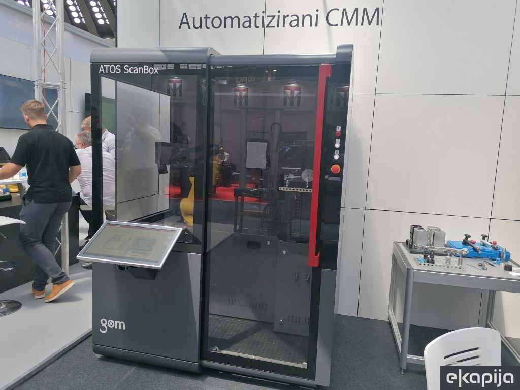 Automatizovani CMM aparat