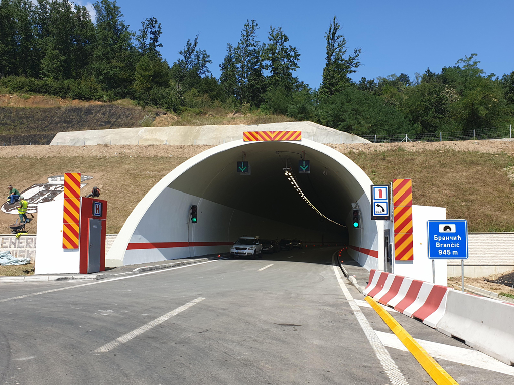 (RS) Donijet Pravilnik o načinu upravljanja tunelom