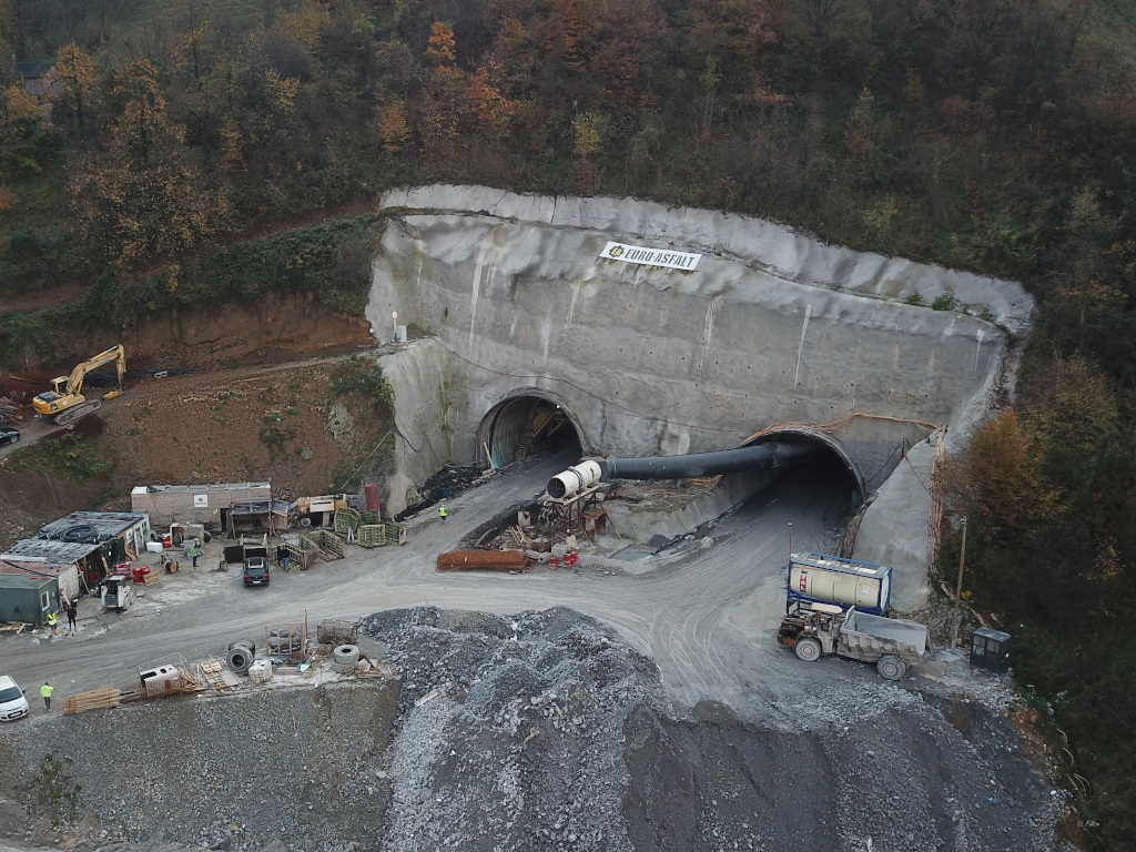 Kompletno probijen tunel Zenica, put do Žepča biće kraći za 5 km