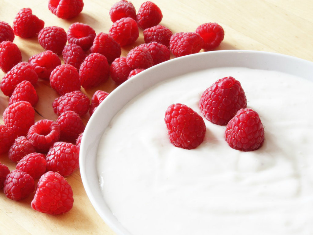 Danone pravi jogurt od "ružnog" voća