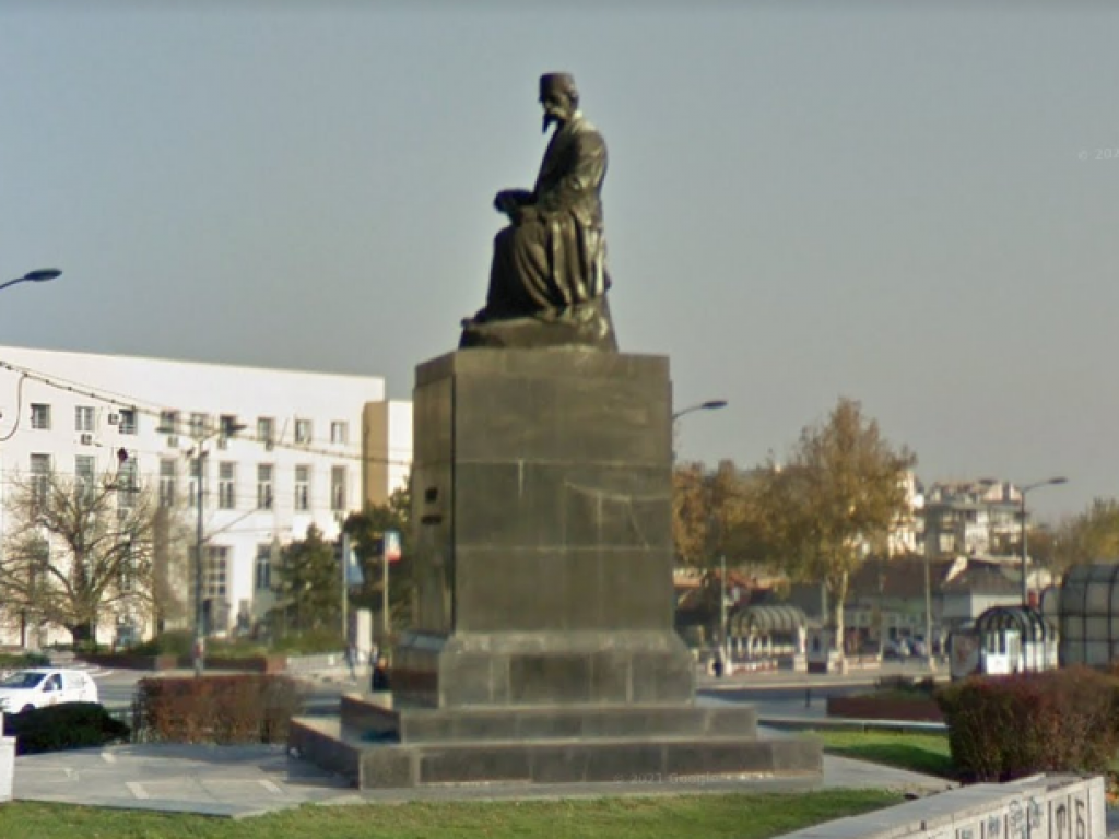 Vukov spomenik demontiran nakon 85 godina, ide u Smederevo zbog restauracije
