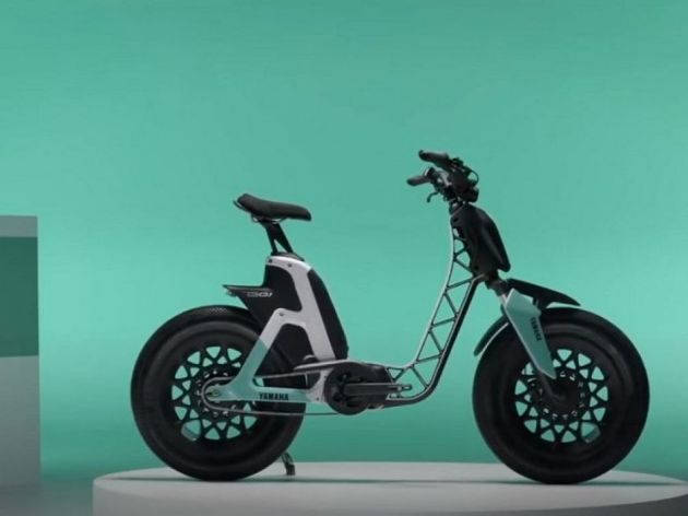 Yamaha Presents New Innovative Electric Moped Design