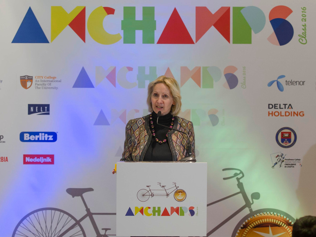 Snežana Klašnja, pomoćnica ministra omladine i sporta, na otvaranju "AmChamps"