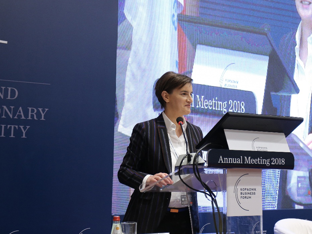 Ana Brnabic: Rede ist zum Abschluss von "Serbischem Davos"