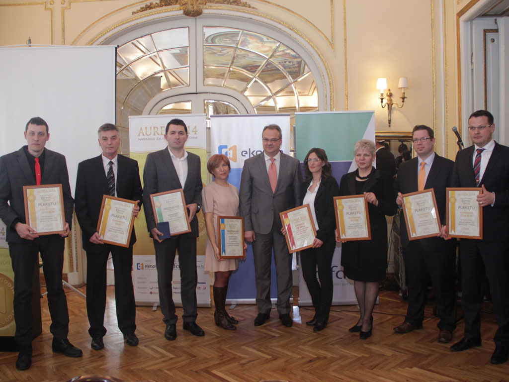 finalists with the president of the Serbian Chamber of Commerce