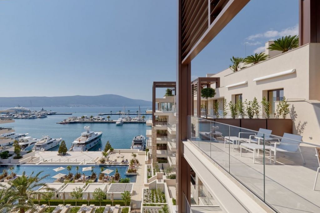 Baia penthouse in Porto Montenegro with private pool and marina view