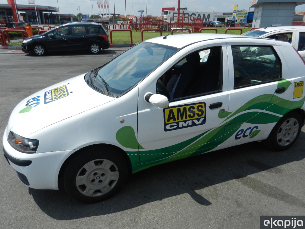 Električni automobil AMSS