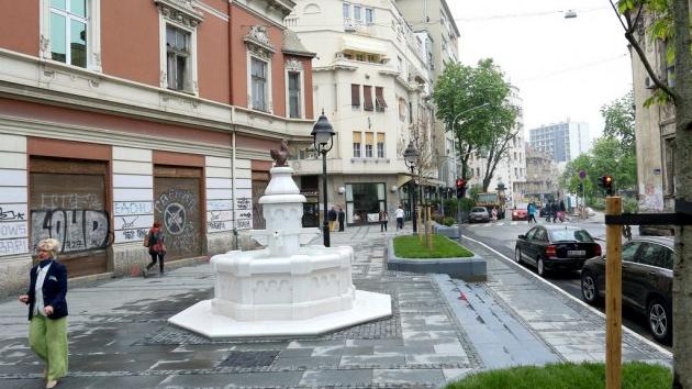 fontana Crveni petao Beograd
