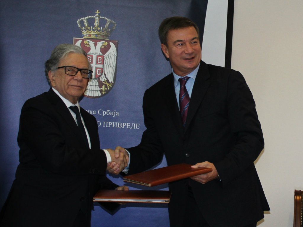 Aelius representative Jorge Costa Da Silva and Minister of Economy Goran Knezevic