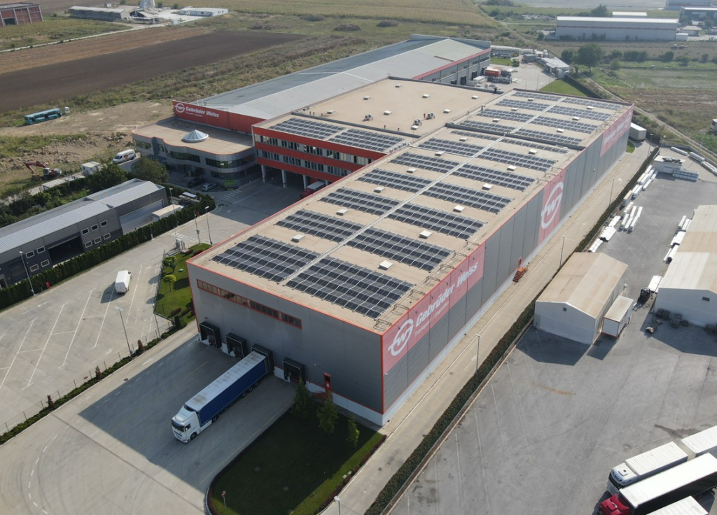 Gebrüder Weiss is successively equipping its locations with photovoltaic systems (PV